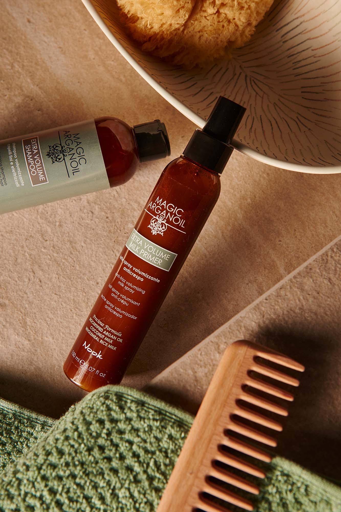 Nook Magic Arganoil EXTRA VOLUME apimties suteikiantis purškiamas pienelis